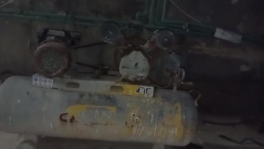 للبيع ماطور هواء سعر 250 وبي مجال شغال***********
