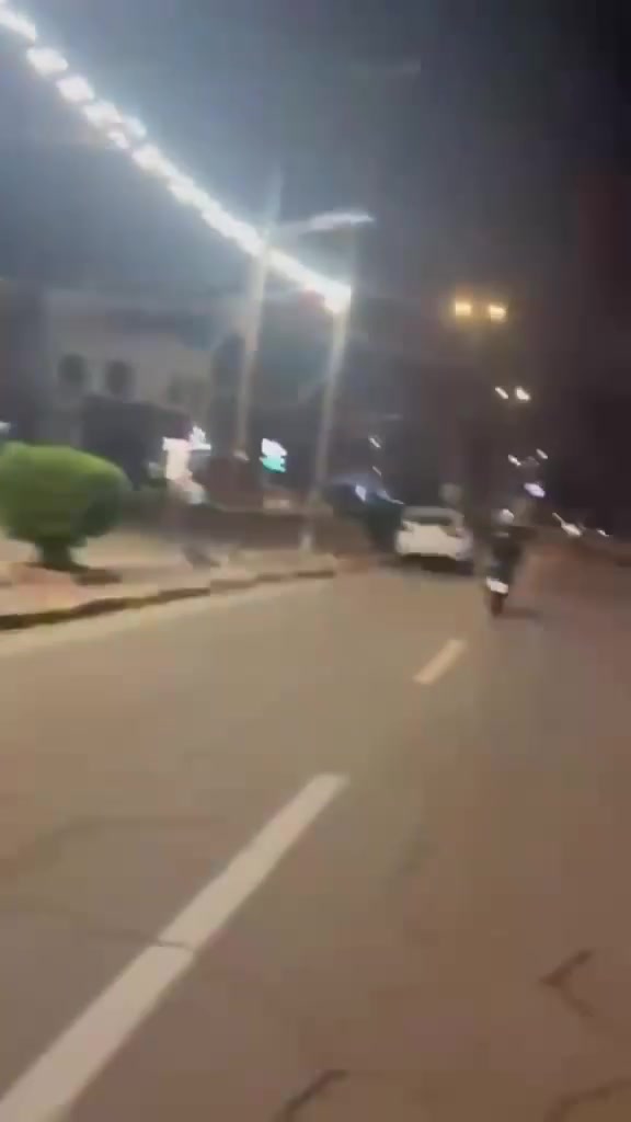 السلام عليكم بيع مستعجل سعر خاص رحمه لوالديك دور لواته متشتري اطلع كبل 
دراجه FS مزوده شرط الشلعه والمعدل والمطارح والمشي 
شنو البالك مزود كله اصلي 
كابريتر قفاز 
صالنصه Sc 
كلجات rgs شرط الاصلي 
ويل رياضي اصلي 
دبل رياضي 
قبغ فلاوين 
شيال رياضي قطعتين 
كيج الكتروني 
اشاير مغلفه 
يدات كوسو 
بريكات rgs 
كهربائيات شغاله 
دراجه كامله مكمله 
مكاني كربلاء  
*********** اتصال او واتساب
