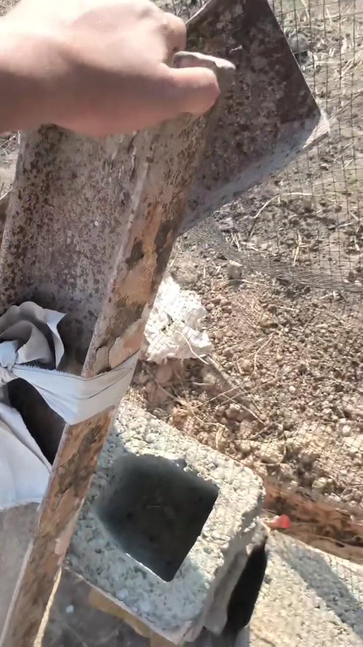 السلام عليكم
حديد للبيع (شيلمان) درجه اولى مثل ما موضح بلڤيديو نضافه 90% حديد اوكراني مخزون من 1994 درجه اولى شرط نفس اللي الفيديو عنوان __كركوك_تازه__قريه العبادات للأستفسار ***********_''
