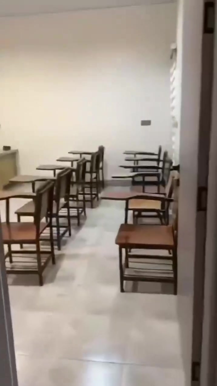 لاول مرة في حزيران معهد القمم بنظام الخصوصي للمراحل (ابتدائيه / متوسطه / اعداديه ) 
بأدارة الكبير والمبدع الاستاذ علي مهدي 
حزيران مقابل مدرسة ابناء العراق الواحد 
سارعو....  سارعوو .... بلحجز  خصم لاول 30 طالب للتواصل والاستفسار  ***********
