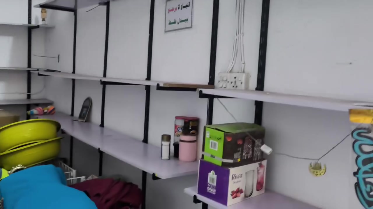 سلام عليكم من رخصه الادمن عندي روفوف وجام خانه وعارضه البيع ***********
