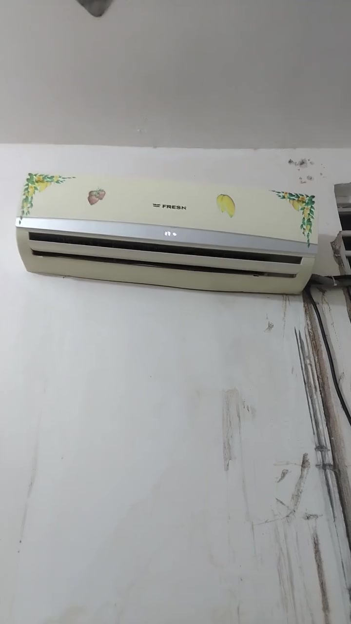*********** سبلت طن ونص للبيع القطعه الخارجيه شغاله الداخليه عاطله تالفه مكاني كربلاء الجاير قيم بليريضي الله واخذه
