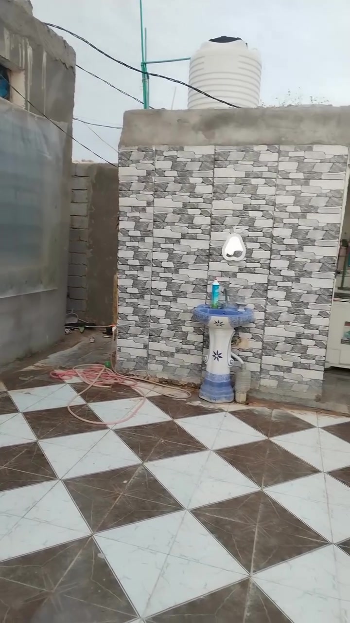 بيت زراعي ركن للبيع المساحة الكلية 300 متر 
جاهز للسكن.. البناء بلوك كهربائي عكادة. البناء جديد.. وقطعة ضمن البيت 

الخدمات.. ماء متوفر.. سحب امبير.. وكهرباء قويه

حي الفلاح

باقي التفاصيل والسعر ع هذا الرقم *********** بيه وات ساب
