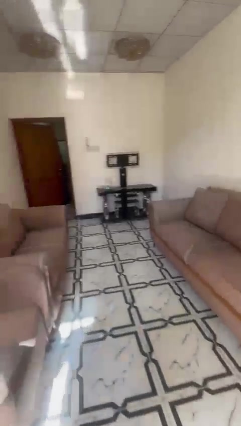 الحكيمية • بيت أرضي مفروش • معزول