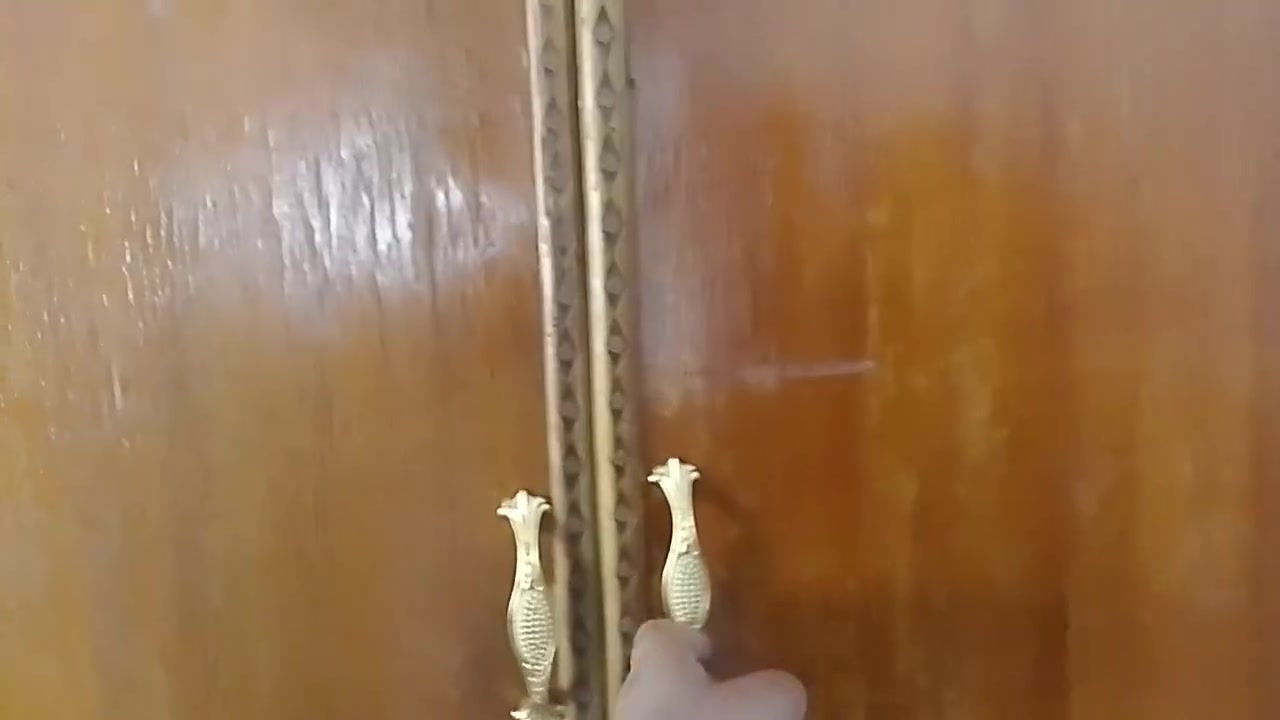 السلام عليكم
كنتور 5ابواب للبيع جديد نضيف مستعمل قليل قيم واخذه اطي سعر اليرضي الله مكاني كربلاء طويريج بمحرم للتواصل ***********
