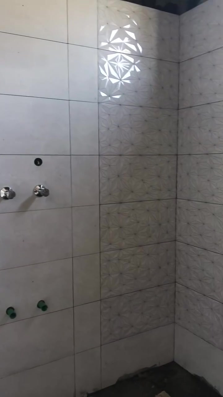 سلام عليكم خلفه سراميك من المحمودية شغل درجة اولئ   *********** للستفسار ***********

