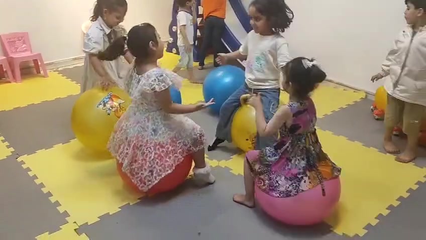 روضه وحضانه كوثر ترحب ب أولياء الأمور لتسجيل اطفالهم للعام جديد موقع روضه مركز محافظة قرب شارع باتا تقاطع سينما منطقة غربي الأول سارع للحجز اطفالكم في ايادي امينه تحت اشراف كادر ذو خبرة رقم حجز ***********
