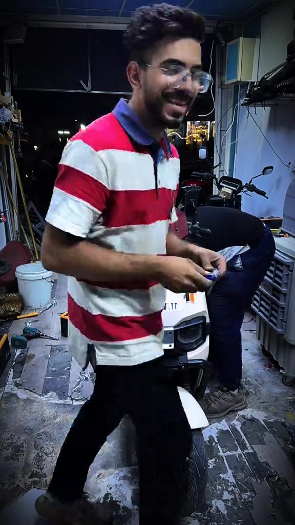 دراجة كهربائية • سكوتر كهربائي • للبيع