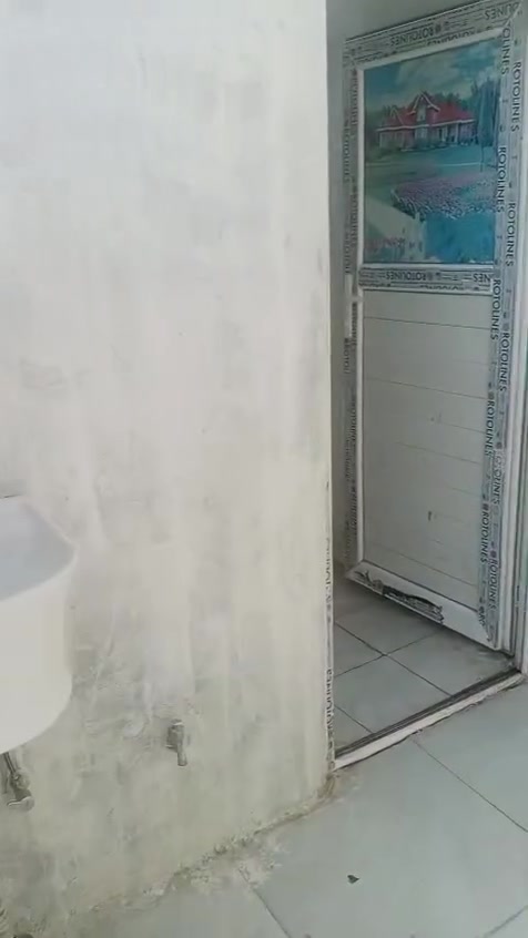 السلام عليكم بيت الايجار كربلاء  مشتمل يحتوي صاله وغرفتين وصحيات ومنور بيت كله كاشي سقوف ثانويه وكامل بورسلين البيت نضيف ومرت سعر الايجار 300 خدمات كامله البيت حي العامل يم مجمع البغدادي الاستفسار *********** مكلف بنشره
