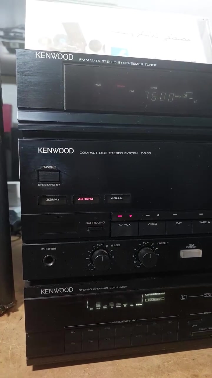 السلام عليكم.. عرض #2026109
أمبليفاير كينوود  kenwood DG-55 .. ياباني الصنع.. 160w
حجم سستم (36cm)  ..قدرة تشغيل سماعتين أثنين .. 
(( جهاز بلادي بدون تصليح )) نظيف جدا. 
يحتوي على مداخل أوكس AV متعدده و مدخل كرام AV . 
سعر مناسب ان شاء الله الي يعجبه يراسلني خاص💖
توصيل موجود كل محافظات العراق ..

Mustafa Electronics 
Audio , Video & Electronics
Whatsapp: ***********
