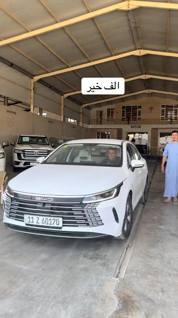 

نص مكتوب في الصور:
- الف خير