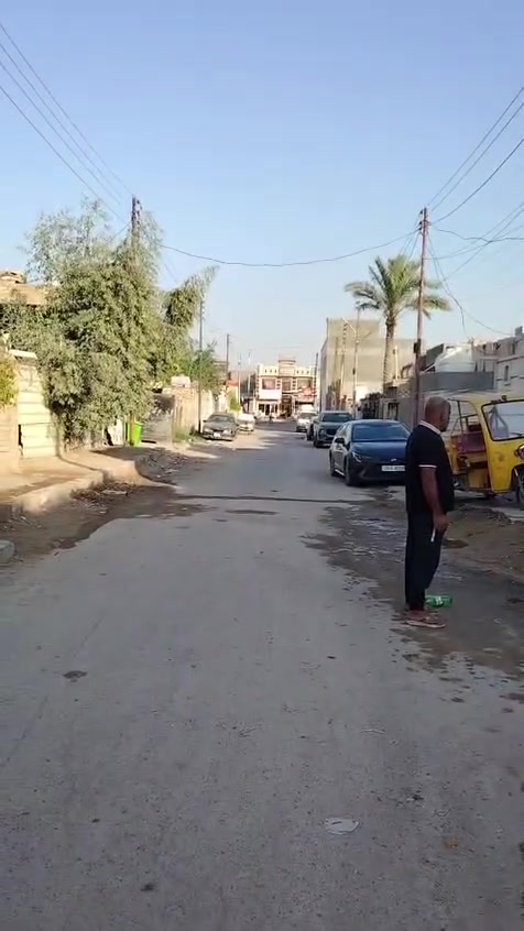 للبيع بيت طابوا ملك صرف مساحه 84 متر مثل مواضح بالفديوا
خلف التجاري موقع منتاز خلف شارع السوق 

السعر 60مليون  قاط ونص مرتب حيل 

رقم صاحب البيت مكتوب على الحائط 

او تريد تواصع مع المكتب 

مكتب النصر والسلام شارع 30 السوق مقابل اسواق الساعه 

بصف مطعم احمد المصري 

***********

***********
