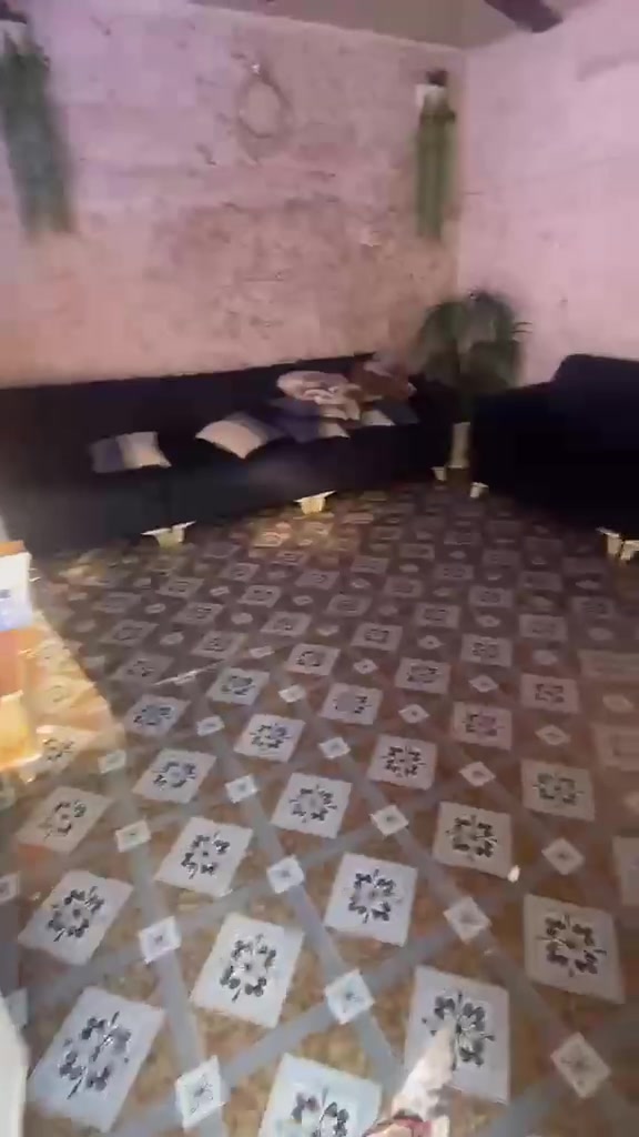 سلام عليكم بيت للبيع سعر 50 بي مجال  
771 578 5236 هذا وتساب
