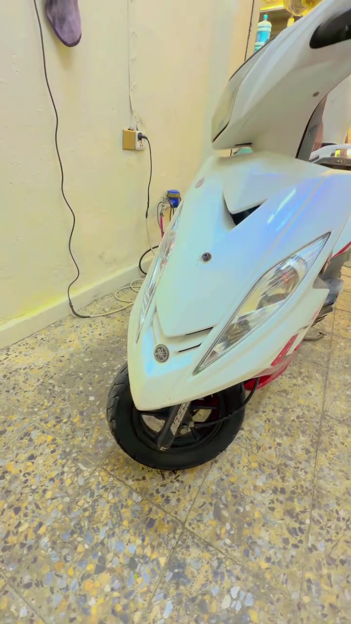 سلام عليكم
🏍️ Yamaha GTR 2011 للبيع
مكينه مكفوله وجديده وناعمه  نكره  
بيها شخوط بسيطه من الرمبه ومن الاستعمال والتريشه مكسوره ومصلحهة 
السعر 1,250,000 قابل للتفاوض بالمعقول 
مكاني بغداد الكماليه 
***********
