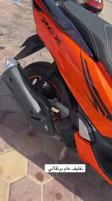 درجة pcx  الجيل الرابع فيتنامي لون اسود طافي مغلفة مثل ماموضح بالفيديو نظيفه جداً ماشيه ٤٧ حجم المحرك ١٥٠ حساس ازدحام وبصمه السعر 18
مكاني كوت الانوار ***********
