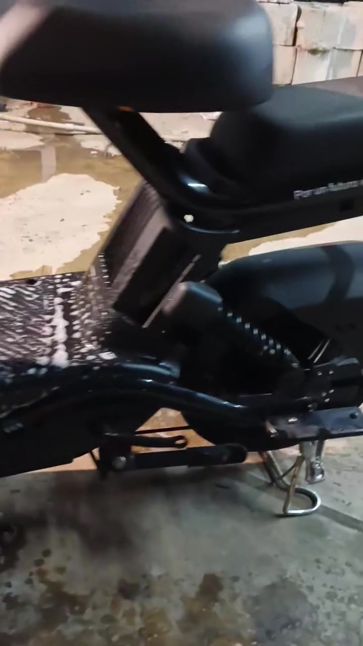 كل هل جمال سعره 280بي مجال قليل دراجه ام كي 4بطاريات كبار 25انبير قليل اكو منها بسوك كركوك حي خضراء  خاص او اتصل ***********
