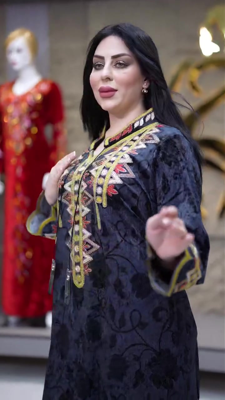 جملة سلطانة اربيل لبيع الدشاديش النسائية جملة فقط يوجد خدمة توصيل لجميع المحافظات العراق التواصل واتساب على الرقم ***********  شركة زيرفان
