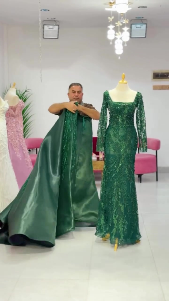ملابس