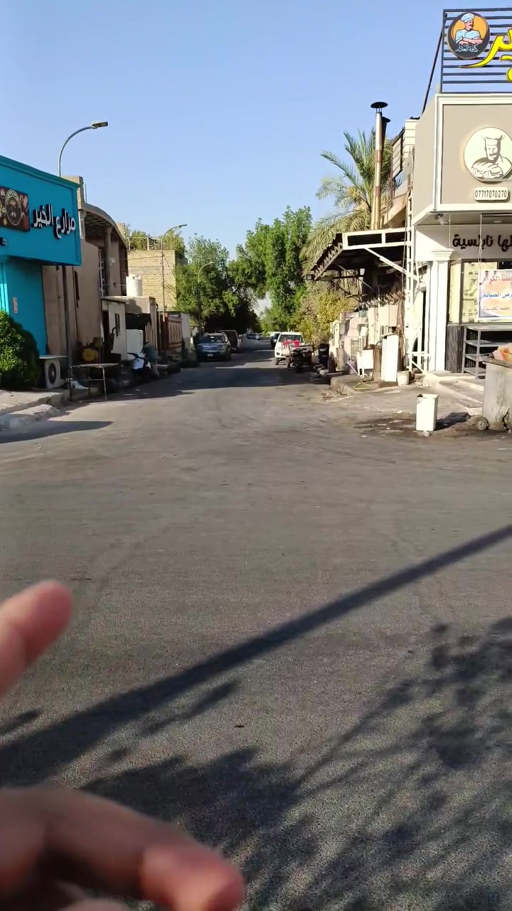 الموقع: منطقة الهورة -  بالشارع أفران الغدير (البيت واحد عن تجاري  من الشارع  الهورة الرئيسي).
المساحة: 100 متر  (الأبعاد: 5 متر جبهة × 20 متر عمق).
المميزات: موقع متميز وقريب جداً من الشارع العام.
للاستفسار والتواصل:
***********
***********
