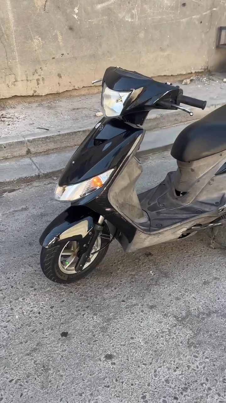 سلام عليكم اخوتي دراجه للبيع دراجه رمبه مكفوله كفاله عامه اذا بيه برغي مفتوح تجي تاخذ دراجه وتروح دراجه سالي شهر ونص من منزله من الرمبه لي باخاطر يتصل علي
رقم***********
