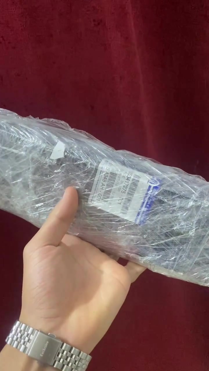فتحت بنيد srt موبار الاصلية مو تجاري الي تكفع من حراره البنيد صارت علية 100 الف وبدلت بنيد بقت قيم باليرض الله واخذها ***********
