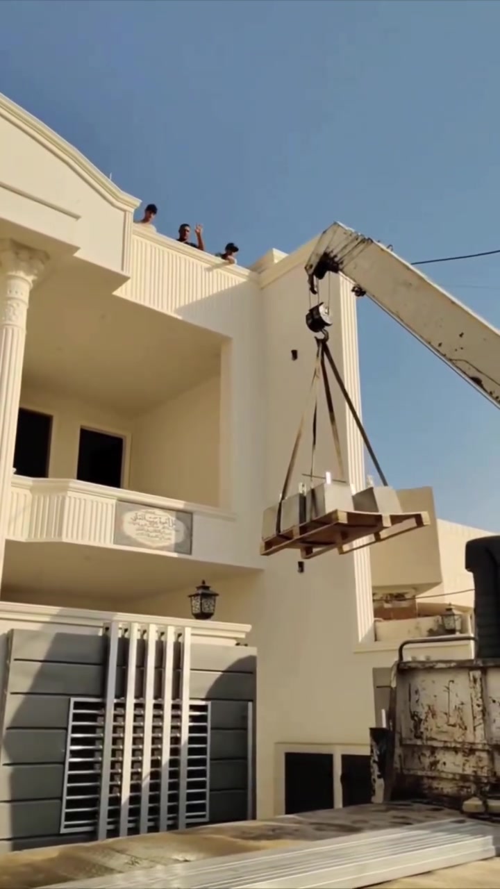 العزيزية أصل الجود والخير، وأهلها يستاهلون أرقى الخدمات الهندسية وأعلى جودة! 🏗️☀️

​من قلب مدينتنا العزيزية.. نبني بثبات ونرفع القمة للقمة.

​🛠️ إشراف وتنفيذ: المهندس ظاهر محسن مانع

📍 مكتب وادي الرافدين للطاقة الشمسية (العزيزية - الجمعية الأولى - شارع الخليج)

​📞 للتواصل:

​***********

​***********
