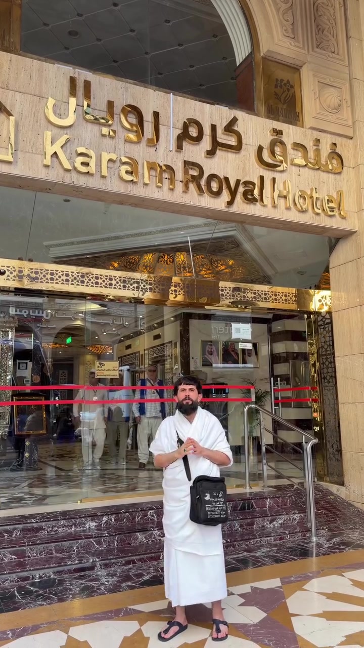 المقاعد الاخيرة ‼️ 

✨ لا تدع الفرصة تفوتك! المقاعد أوشكت على الانتهاء لرحلة العمرة القادمة بتاريخ 9/21. ✈️
احجز مكانك الآن واستعد لأجمل رحلة إيمانية...
_________________________
​📅 مواعيد وانطلاق رحلات الطيران ✈️

​رحلة 2026/9/21 (عمرة ربيع الثاني)

​رحلة 2026/10/7 (عمرتان في رحلة واحدة — ربيع الثاني / جمادى الأول)

رحلة 2026/10/21 ( عمرة جمادى الاول)

​السعر: مليون و 200 الف دينار (شامل لجميع الخدمات)
************************************************
​🌟 مميزات والخدمات المشمولة

​تنقل مريح وسريع: النقل بـ قطار الحرمين السريع من المدينة المنورة إلى مكة المكرمة (ذهاب فقط مجاناً).

​راحة من باب بيتك: توفير النقل الخاص من مقر الشركة إلى المطار وبالعكس.

​الطعام : 3 وجبات يومياً بوفيه مفتوح بأيدي وطبخ عراقي .

​هدايا متكاملة لكل معتمر: 3 حقائب + إحرام (رجالي/نسائي) + سجادة صلاة + كتاب تعريفي لمناسك العمرة.

​رعاية وإرشاد: كادر إداري خبير مع مرشد ومرشدة دينية لخدمتكم وإرشادكم طوال الرحلة.

 برنامج شامل لمزارات مكة المكرمة والمدينة المنورة، بالإضافة إلى زيارة ترفيهية اختيارية إلى مدينة جدة.

​برامج روحانية خاصة: (عمرة نيابية - سفرة أم البنين "ع" - ختمة قرآنية مباركة).

سكن المدينة المنورة : فندق كرم رويال 
سكن مكة المكرمة : فندق كونكورد باب الملتزم 

​⚠️ متطلبات وملاحظات الحجز

​المستمسكات المطلوبة: جواز سفر  + صورتين شخصية بخلفية بيضاء + مبلغ الرحلة.

​المسافرون دون 18 سنة: في حال السفر مع الأم فقط، يُرجى إحضار وكالة سفر رسمية.

​📌 المقاعد محدودة جداً، سارع بالحجز الآن وضمان مقعدك !

​📞 للاتصال والاستفسار:
​***********
​***********
​***********
​📍 العنوان: بغداد – الحرية – الدولعي (شارع الغاز)
