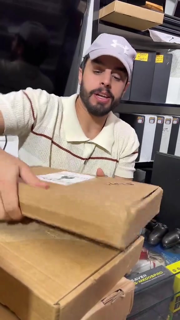 اخذ لابتوب للدراسة بدل البلي 😍 عروض لابتوبات ب٦٥ الف فقط !  يدعم التطبيقات  واتساب للحجز  *********** *********** #عمار_ماهر #سبارك_ستور 
