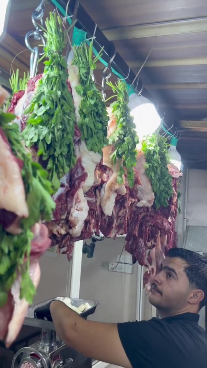 كبابنه العراقي 100/100
لحومنا يوم بيوم حجي
نكص كدامك ونثرم
خدمه توصيل داخل بهرز وخارج بهرز
***********
***********
العنوان ديالى بعقوبه سوق بهرز مقابيل جامع ملا روزي
