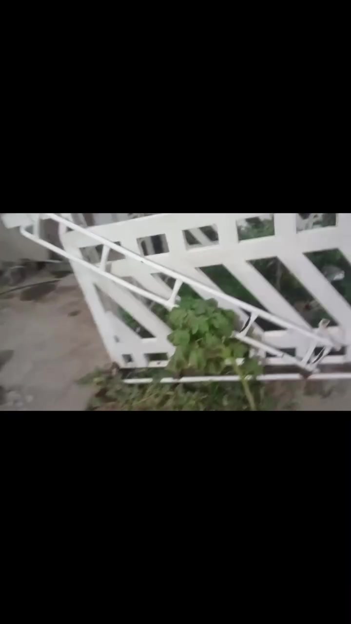 سلام عليكم محجر البيع مكاني بغداد السعادة الكرامة درج كامل دروجة اثنين صفاحيات معلااي بواري السعر 350 هاتف ***********
