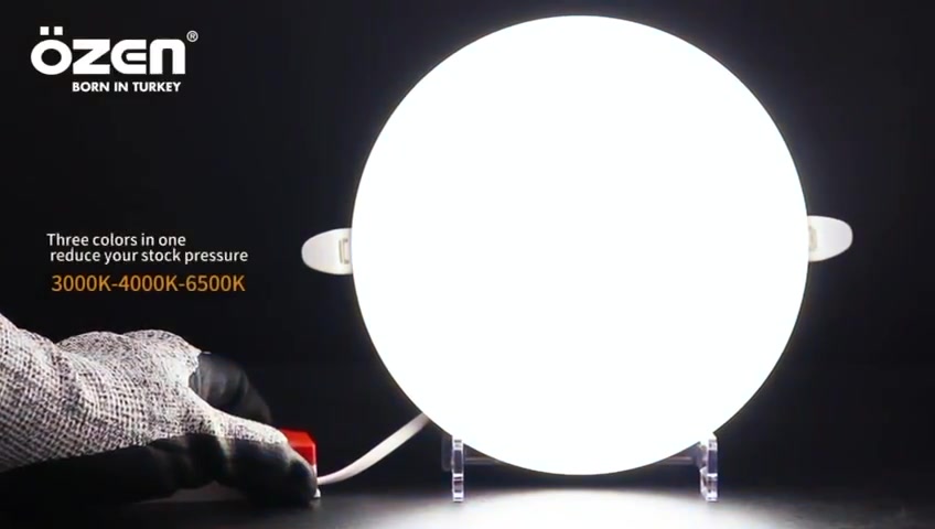 معرض الشورجه للاناره و الصحيات و العدد اليدويه 💡🔶️
✨📢 إعلان لأصحاب المحلات والحرفيين الكرام ✨📢

 
تقدم لكم شركة اوزن كل ماهو جديد وعصري في عالم الانارة 
نحيف نفخ سلايد بعدة احجام وواطيات 
18 واط 
24 واط 
32 واط 

🔸توهج انارة و متانة عالية مع ضمان استبدال حقيقي لمدة 3 سنوات
🔸امكانية  تغيير اللون 3cct 
( ابيض -قمري-شمسي )

نُجمل حياتك بنور لا ينطفئ. 🏠🌟

📍 العنوان:
بغداد حي البساتين شارع احمد الوائلي

📞 للطلب 
***********

#معرض_الشورجة 
#أجهزة_إنارة_صحيات
#توصيل_لكافة_المحافظات
#جملة_مفرد
#كهربائيات
#العراق
