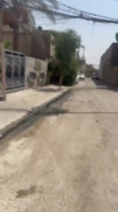 ١٠٠ متر حي العسكري مدارس منطقة البوغنيمه ال٥٠٠٠ للتواصل خاص بيع

