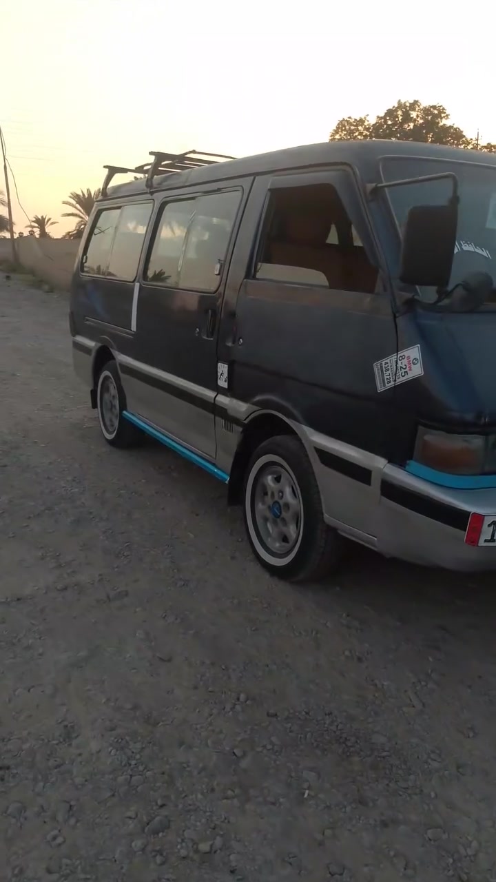 كيا بسته للبيع موديل 1995رقم بغداد دولي كير محرك اكسن دواخل كهربائيات كله مكفوله صدر جديد السيارة جاهزه من كلشي ماتصرف ربع عليهه للاستفسار الاتصال على الرقم *********** المكان بغداد المدائن سلمان باك
