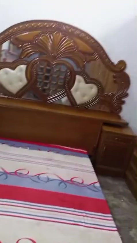 650غرفه ست ابواب مال عرسان صاج بغداد الحسينيه مال الراشديه وعندي توصيل ***********
