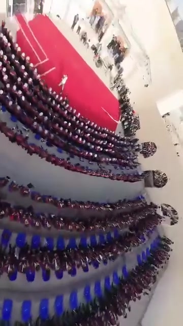 لأنّ فرحة التخرج لا تُكرر... وتفاصيلها تستحق أن تُنسج بكسرات من الفخامة! ✨🎓
يعود إلينا موسم الحصاد والجمال، ونعلن عن افتتاح حجز روب التخرج للدفعة الجديدة.
خياطة متقنة، أرقى أنواع الأقمشة، وتفاصيل تُصمم بحب خصيصاً لتناسب يومكِ المميز.

🪡 خدماتنا تشمل:
تفصيل أرواب وقبعات التخرج حسب المقاس والتصميم المطلوب.
إمكانية التطريز المخصص (الاسم، سنة التخرج،  التخصص).
دقة متناهية في المواعيد والإنهاء.

📍 الأماكن محدودة لضمان الجودة والتميّز.
سارعي بالحجز ومراسلتا عبر الخاص 📩
الرقم: ***********✨
