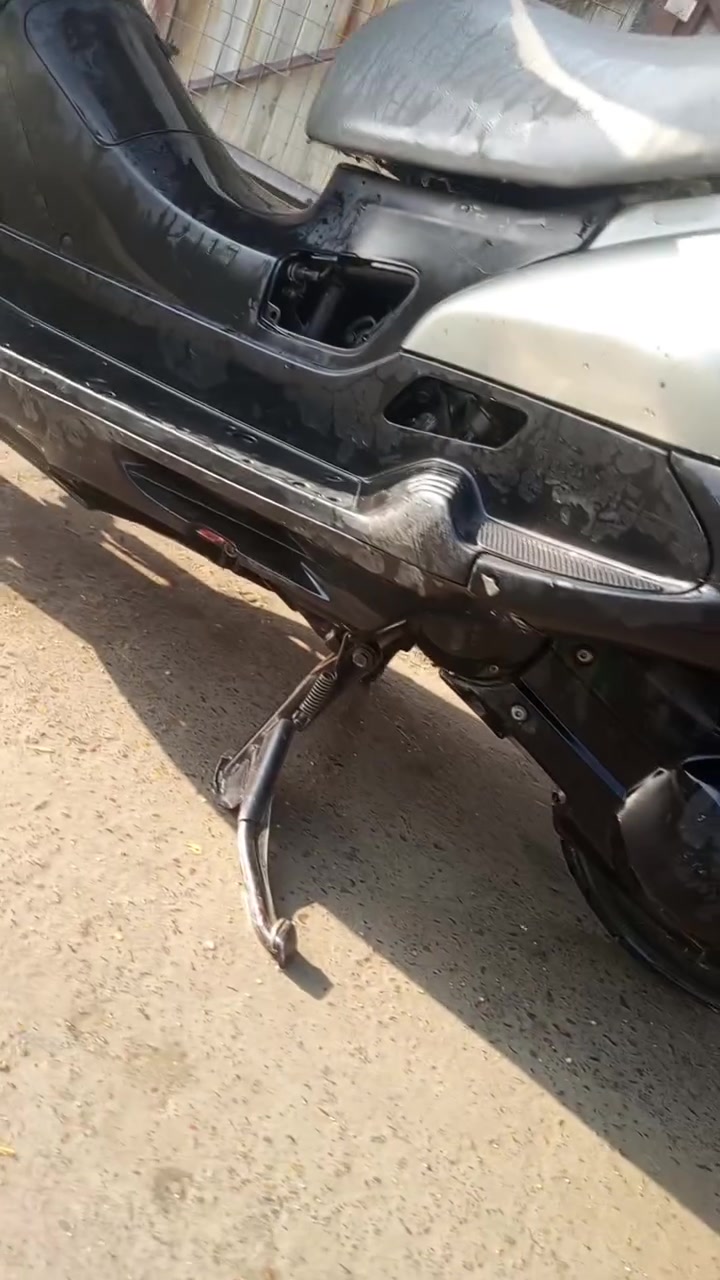 تشتغل • كوم حديد • بغداد