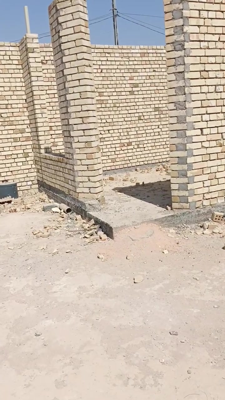 يا الله
هيكل طابو صرف
ارضيه رفت
المساحة بل سند ١٣٠ 
ركن على شارعين
شقل درجه اوله
وذا تريد تستلم مفتاح عادي بعد التفاق
بابل المسيب حي العسكري
السعر ٦٠ مليون
‏‪***********‬‏ محمد الشمري 
*********** سيف علي للعقار
