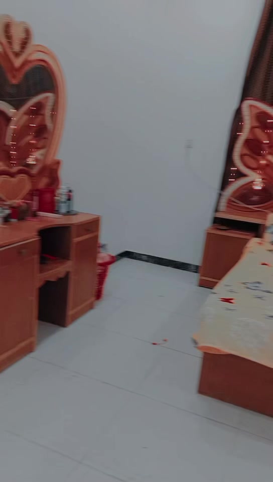 غرفه نوم • بيها مجال • واتساب