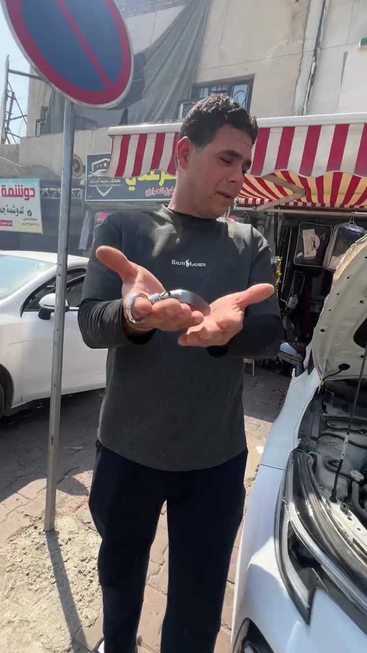 المميز والمختلف .أڪيـد يمنا ✅
قبق محرك كرولا هايبرد 😍
جميع الاكسسوارات الخارجيه والداخليه متوفره وأكيد بانسب الاسعار  ومتوفر توصيل لجميع انحاء العراق عروض واسعار تناسبكم للحجز ***********
العنوان الكاضميه شارع النواب مقابيل حسينيه نواب
