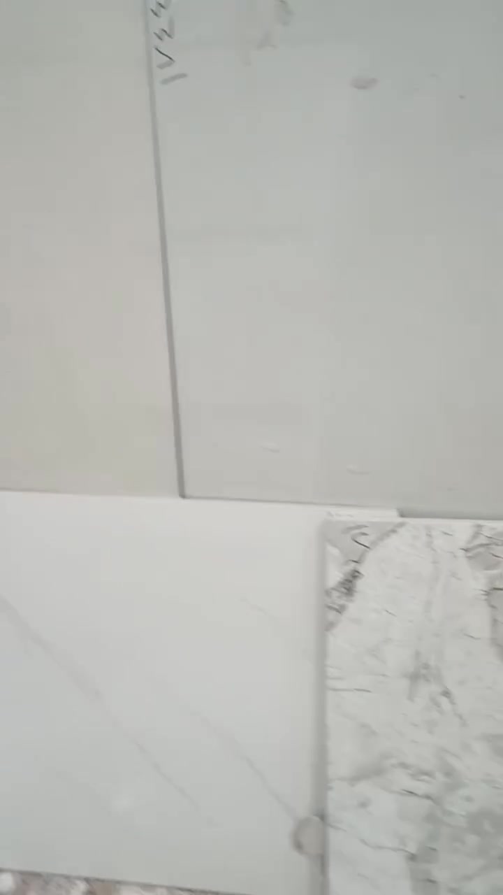 تم  بعون من الله وصول بورسلين ايفا درجه اولى بدون ماده يشتغل  نون بوليش قياس 60*60 وقياس 65*65  في مكتب الرفاعي  عنوان محافظة الانبار قضاء هيت شارع الحولي زهور الاولى مقابيل كليه العلوم التطبيقيه استفسار على رقم وساب *********** ارجو مراسله  عل رقم وساب فقط
