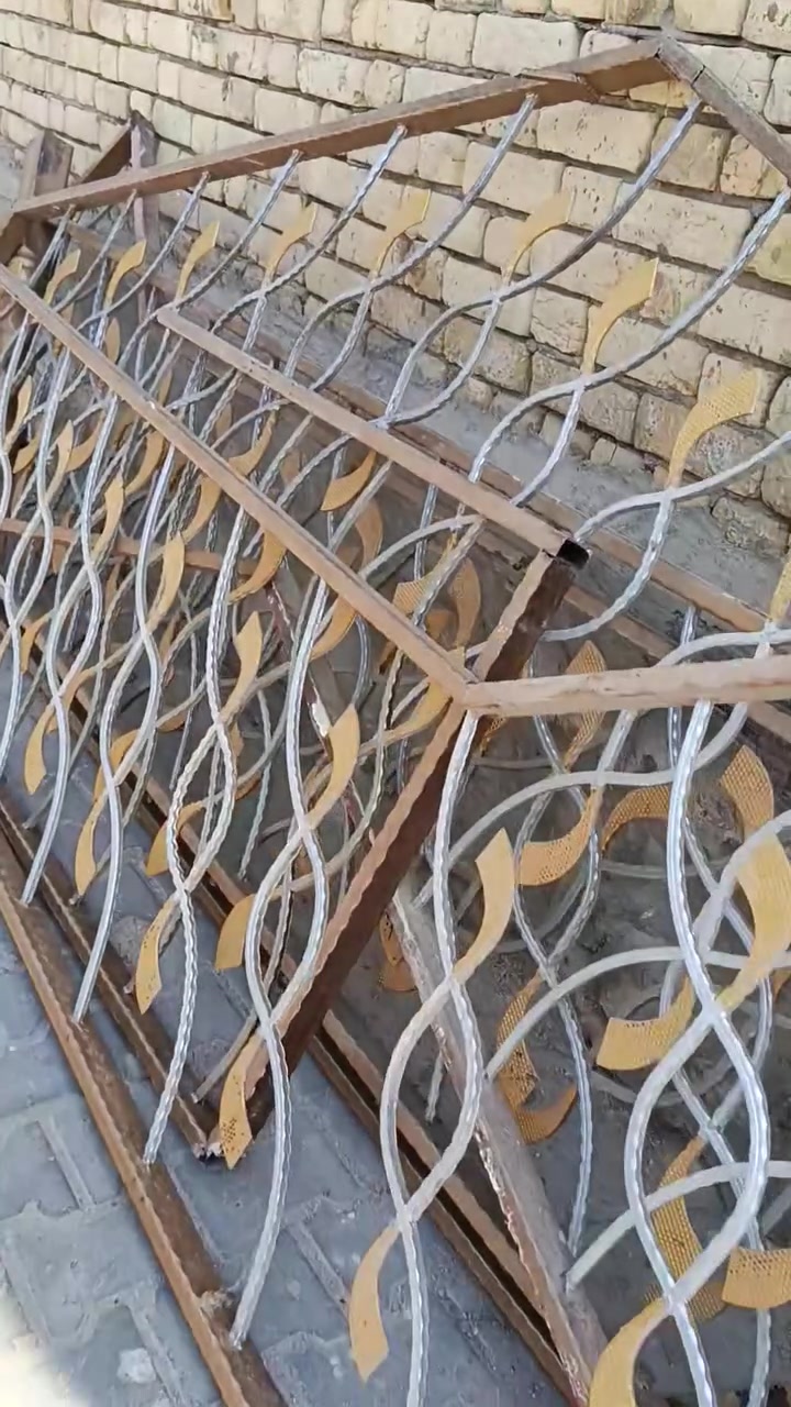 محجر درج طابقين نضيف اي زنجار مابي مكاني رميثه ***********
