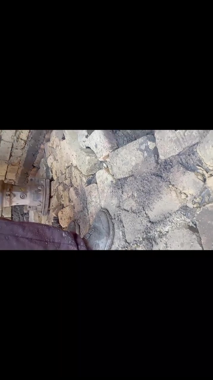 اسعار مناسبه  
🚧 شغل دك التربة باحتراف 🚧
متوفر لدينا جهاز دكاك (قفاز  ) لدك التربة وتسويتها بشكل مضبوط وقوي 💪
✔️ مناسب للأراضي قبل الصب
✔️ تثبيت التربة ومنع الهبوط
✔️ شغل نظيف وسريع
✔️ خبرة بالعمل على التراب، السبيس، والطابوق
إذا عندك أرض غير مستوية أو تراب زايد، نخدمك ونضبطها لك بأفضل شكل 👌
📞 للحجز والاستفسار: ***********
📍 ذي قار 
مُتابع 
@إشارة
