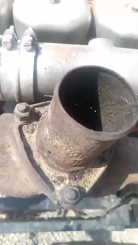 السلام عليكم  محرك الماني للبيع ابو الصاروخ مكان بغداد تقاطع النهروان  إني مكلف بلنشر هذا رقم صاحب المحرك***********

نص مكتوب في الصور:
- 10:55 م تم حفظ لقطة الشاشة في: Pictures/Screenshot
- 6,6 K/s 10:56 م تم حفظ لقطة الشاشة في: Pictures/Screenshot