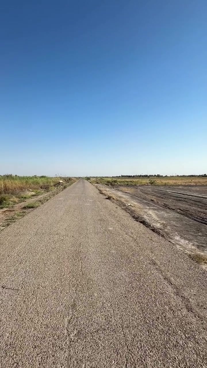 دوانم للبيع الدونم ب 40 مليون دينار فقط 🔥
📍 الموقع: الشيخ عامر – تبعد حوالي 20 دقيقة عن الكاظمية.

📐 المساحة الكلية: 3 دونم
💰 السعر: 40 مليون للدونم (قابل للتفاوض)

✅ سند 25
✅ خدمات متوفرة
✅ موقع مميز وهادئ
✅ مناسب للسكن والاستثمار

📞 للاستفسار والمعاينة:
أيوب الاستثماري للعقار
📱 ***********

🌟ويوجد لدينا عروض أخرى  من ٧مليون الى 60 مليون للبيع والشراء داخل بغداد وخارجها
