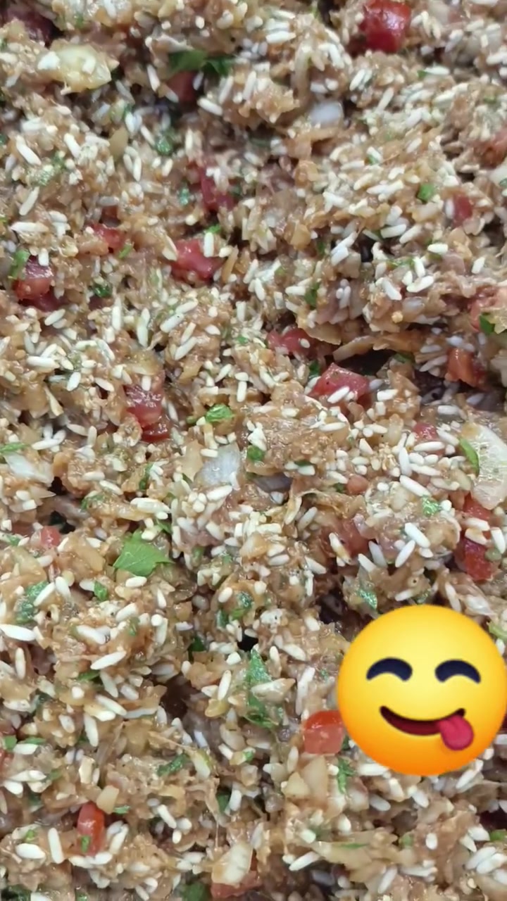 شلون دولمة محضرتلكم باجر عالغداء 
تجننن تجننن تجننن 😋😋😋😋
تعويض للي حجزوا اليوم وماحصلوا حجز
 اعذروني حبايب والله اشتغل كمية محدودة 
تعرفون اني مو مطعم لازم اسوي كمية محدودة 
لان شغلي كلة فرش وتسليم يوم بيومة علمود تجربون الدولمة اللذيذة😍

باجر متوفرة دولمة حسب طلبكم تجنن مليانة لحم 
واكيييييييدد لحم عجل عراقي خالص مليون بالمية💯💯
لان مطبخ السلطانة تشتغل كلشي نظيف وطيب مثل متحبون

للحجز دايركت 📩
او الاتصال على رقم الحجز 📞📞 ***********
او مراسلة الواتس اب ☎🟢 على نفس الرقم 👆
تتوفر خدمة توصيل لكل مناطق الكوت 🚕
وبعض الاقضية والنواحي 🚕
وبغداد ايضا كرخ ورصافة 🚕
