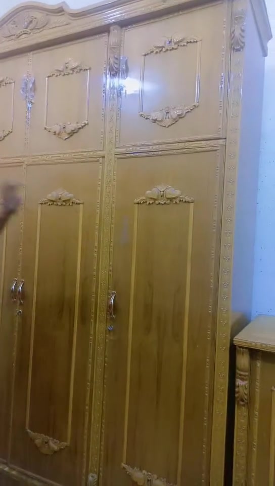 بوفيه وكنتور تسكام درجه اولى للبيع اي ستفسار راسلني خاص ***********
