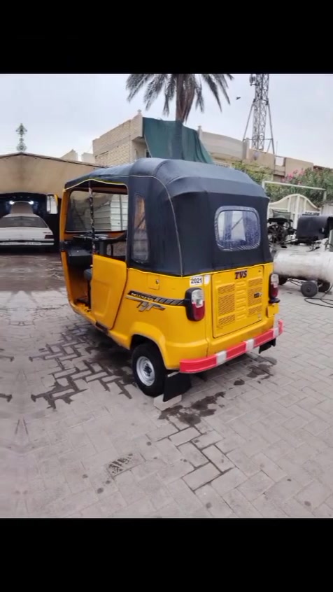 ٢١ • موبايل • توك توك