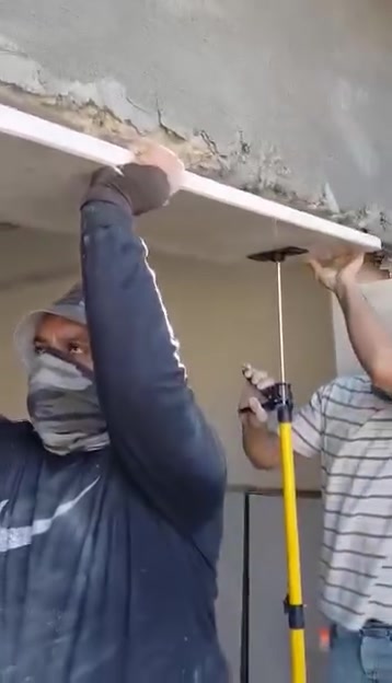 نماذج من أعمالنا تغليف الواجهات الخارجية بالحجر والمرمر للإستفسار *********** *********** تجهيز كافة أنواع المرمر والكرانيت والحجر الحلان عمل فريمات مرمر بدل الفريمات الحديد
