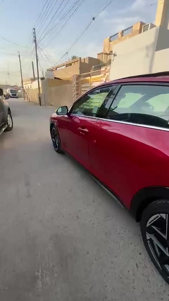 ٢٠٢٥ جيتي لاين فول الفول شنو مواصفات البالك موجوده بيهه كشنات حار بارد ميموري حفض ذاكره بنرومه شفتات قياده ذاتيه توقف ذاتي سياره هواي بيهه مواصفات
مكانهه الزعفرانيه فلكت المعهد مراقم بغداد تحويل ثاني يوم سعرهه ١٧٥
*********** سياره بدون اي تبديل قطعه نفسهه الأضرار مصلحه
