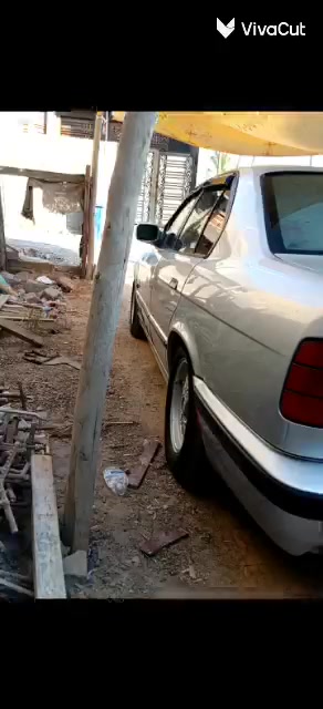 سلام عليكم
بي ام 520 موديل 92  مسكر عدله مكفوله 

كير و مكينه وتبريد و تخم تايرات جديد (العنوان  بابل  حله ) غير متواجد على فيس اتصل على هذا رقم (***********)@
